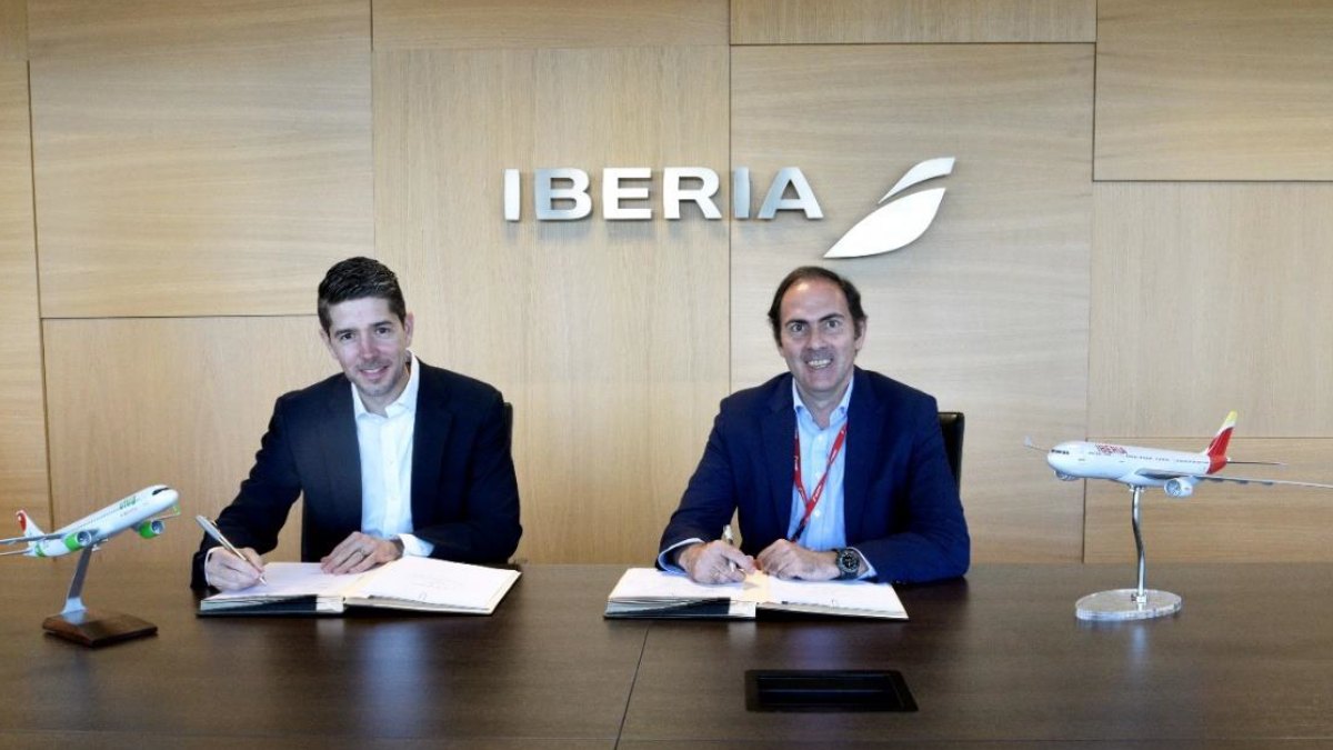Iberia y Viva Aerobus