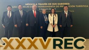 Embajadores y consules