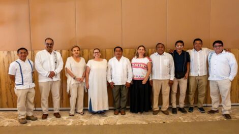 Grupo Xcaret Gran Consejo Maya