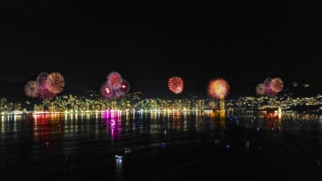 Acapulco gala de pirotecnia