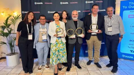 Aqua Nick Riviera Maya premio publicidad exterior IAAPA Brass Ring Awards