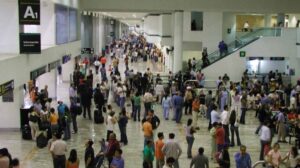 Turistas internacionales pasajeros AICM