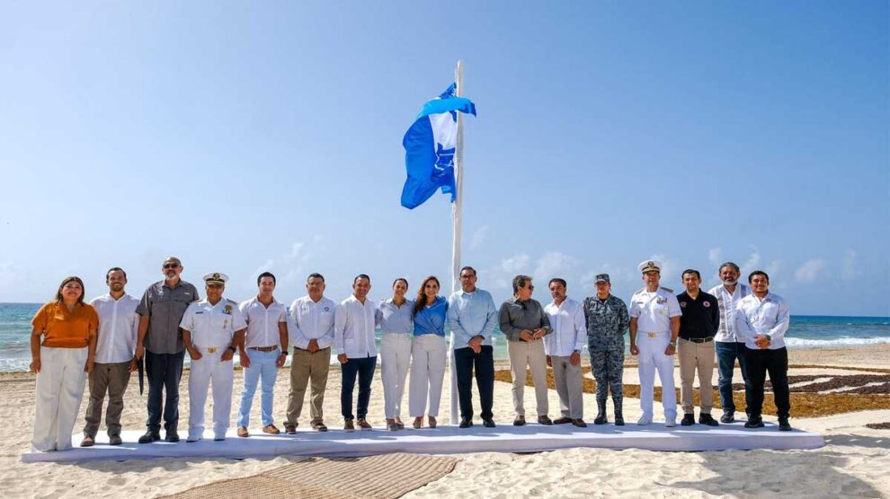 Blue Flag Cancún izamiento 2025