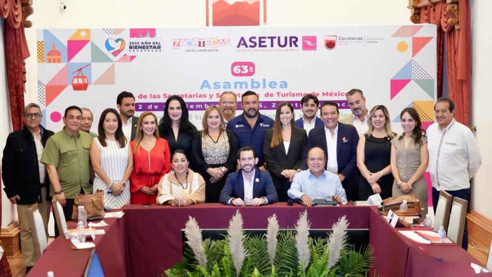 Asetur acciones Fitur y Copa FIFA