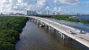 Puente Nichupté avance 90% SICT