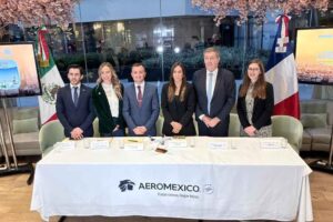 Aeroméxico vuelo MTY París anuncio