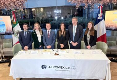 Aeroméxico vuelo MTY París anuncio