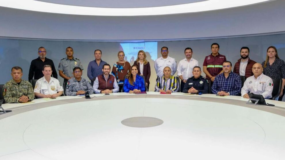 Aeropuerto de Cancún acuerdo con autoridades