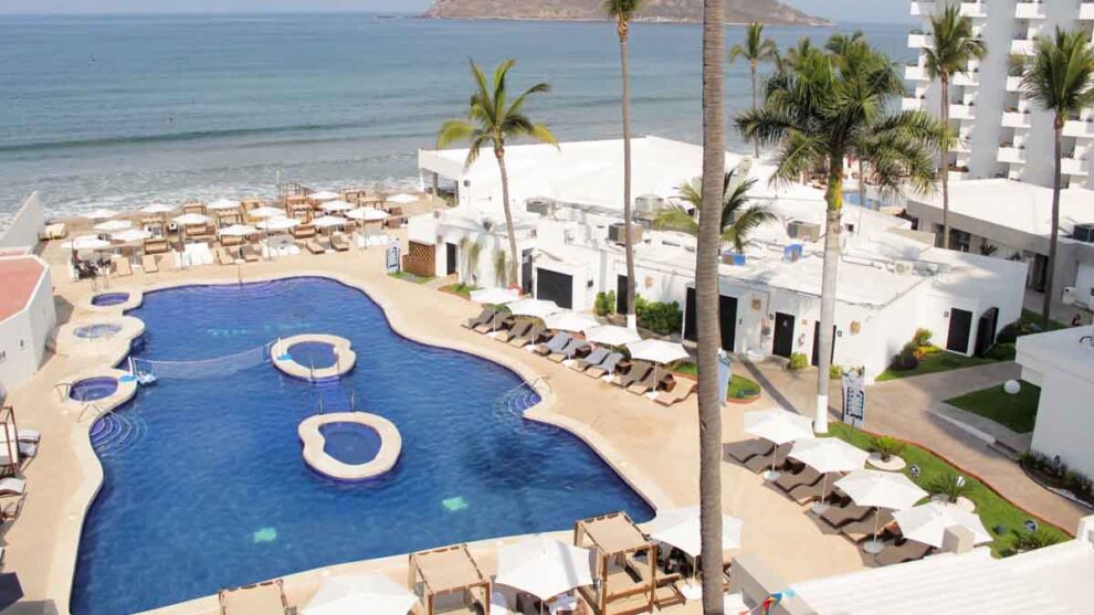 Posadas Sunvivia by Fiesta Americana Mazatlán