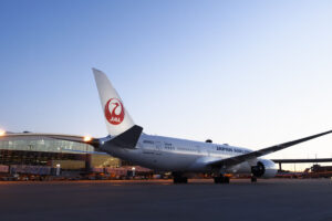 Aeropuerto DFW JAL sunrise taxi