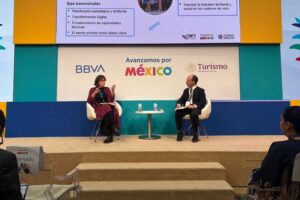 Antonio Cosío en foro CNET-BBVA-BID FITUR