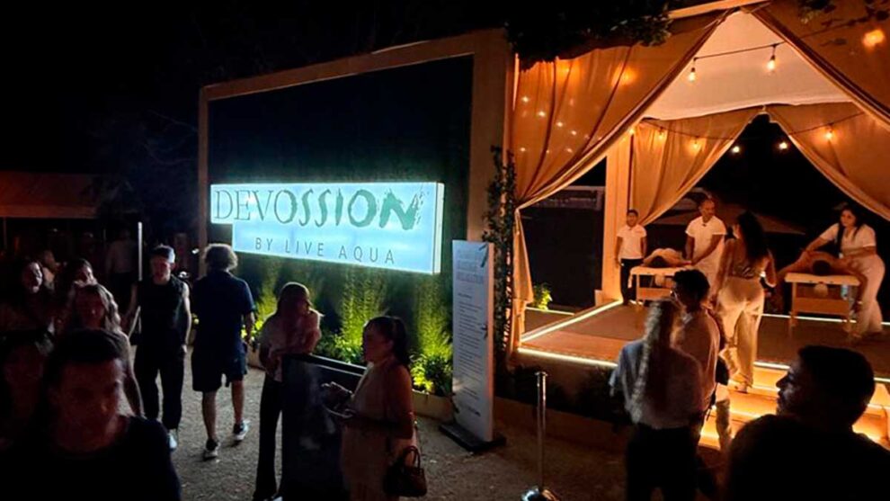 Devossion by Live Aqua Festival Zamna