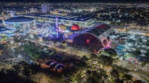 Feria Estatal de León panorámica noche