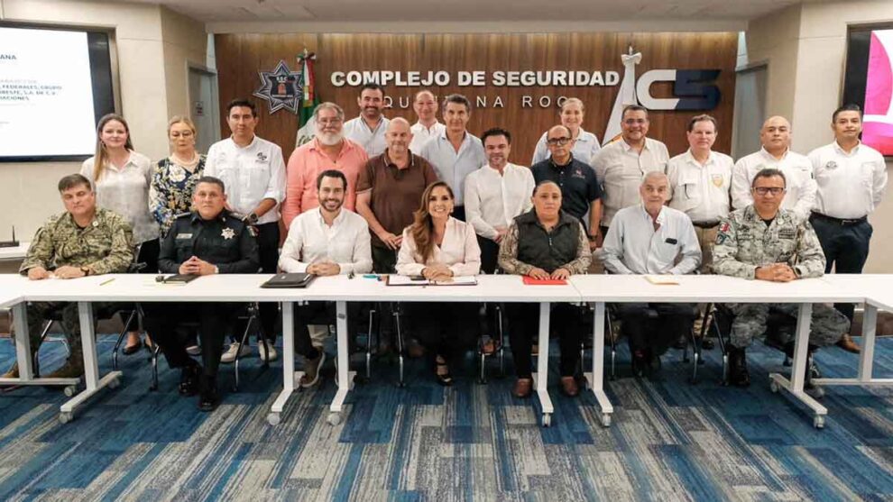 Aeropuerto de Cancún preparativos al Mundial