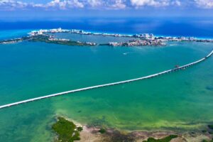 Puente Nichupté avance 94%