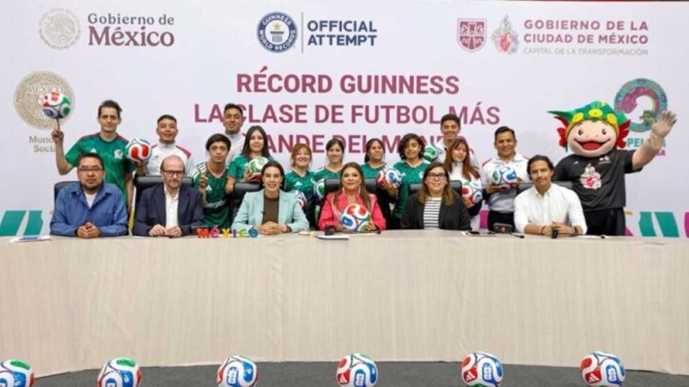 Sectur-CDMX-Record clase de futbol anuncio