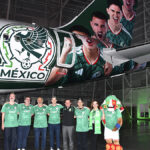 VIVA AVION SELECCION MEXICANA