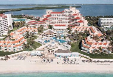 Wyndham Grand Cancún All Inclusive Resort & Villas