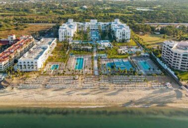 RIU Flamingos